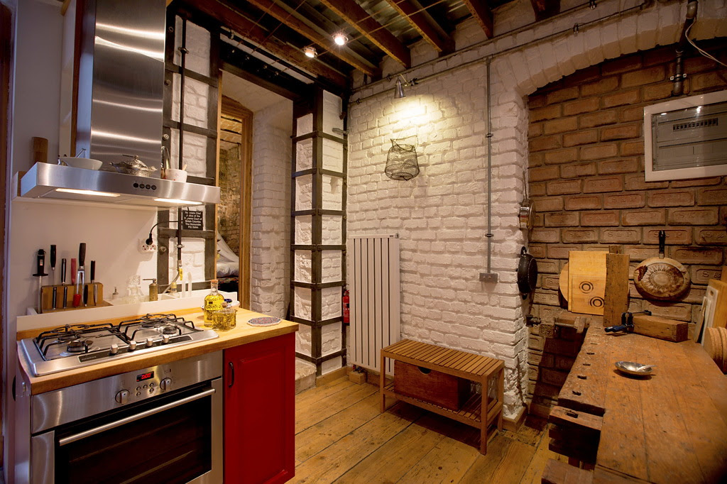 NYTimes A DUPLEX APARTMENT IN ISTANBUL 4