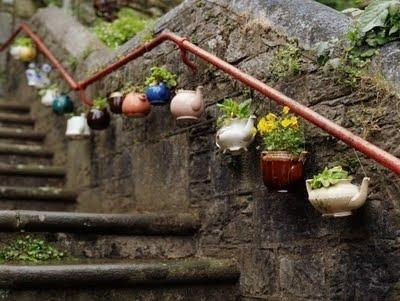 Cheap and Easy DIY: Ideas for A Pretty Garden on a Budget - Paperblog