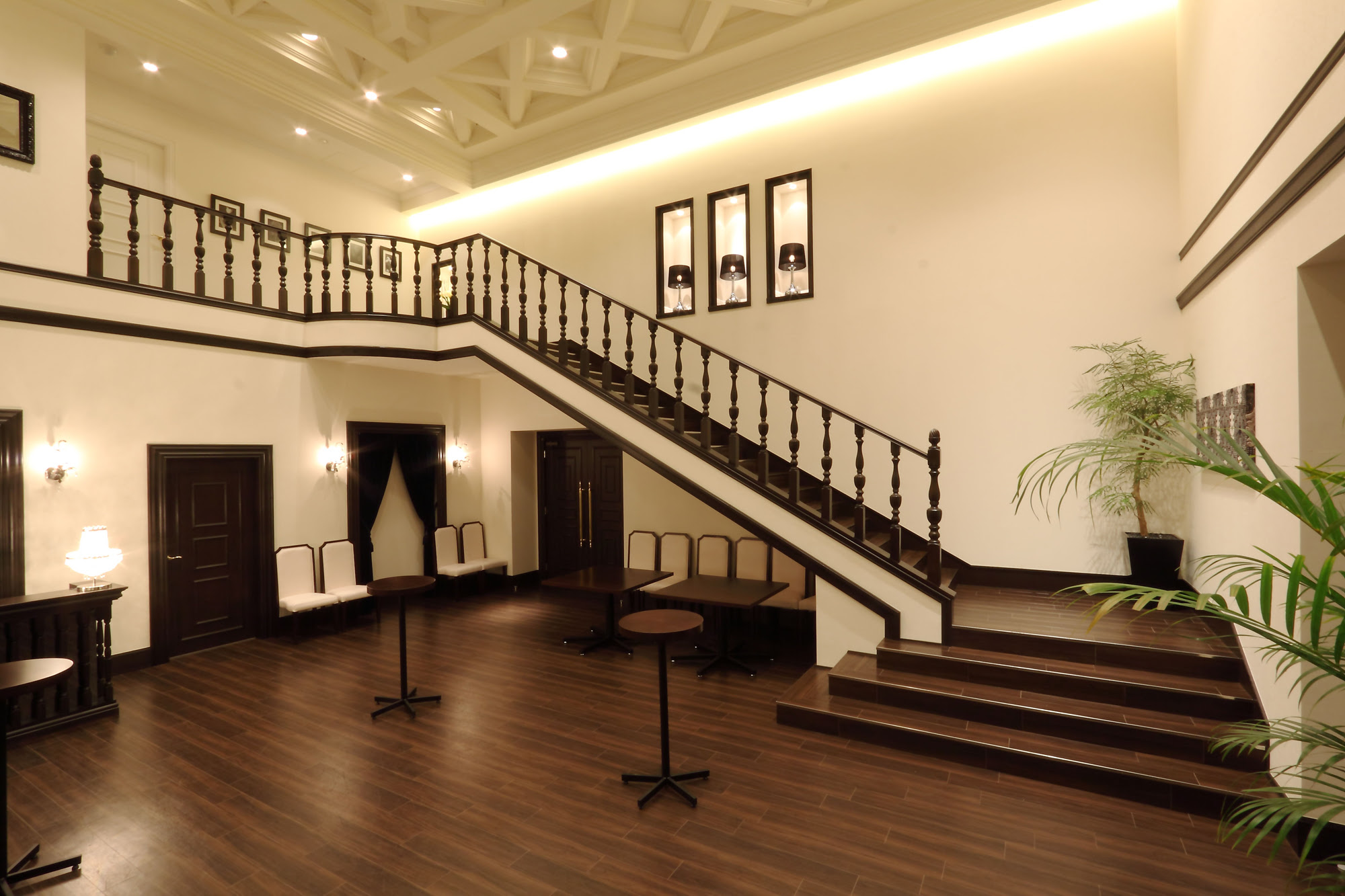 The Season S 横浜 株式会社アークデザインインターナショナル