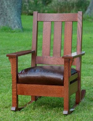 Stickley Mission Style Chairs : Stickley Mission Rocking Chair | EBTH - Before we look at the work of stickley, let's examine what gave momentum to the development and wide spread love for mission style furniture.