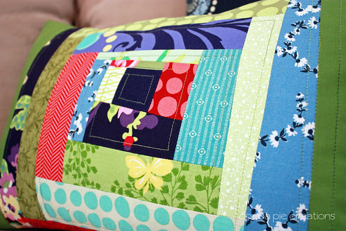 Wonky Pillow quilting