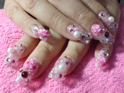 http://img.xcitefun.net/users/2009/10/119289,xcitefun-nail-art-gallery1-6.jpg