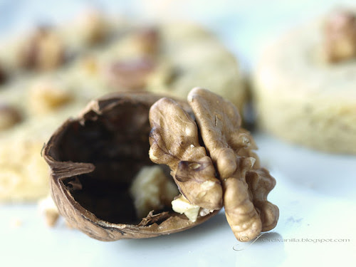 Mini sbrisolone alle noci