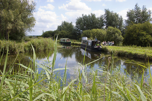 Fen Houseboats
