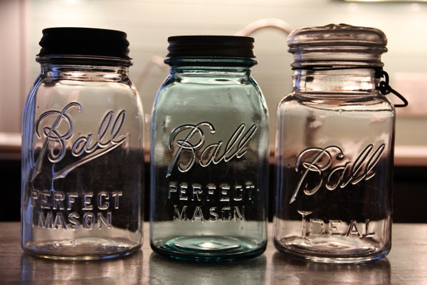 瓶 を上手に使っておしゃれで可愛いインテリアに Handful ハンドフル