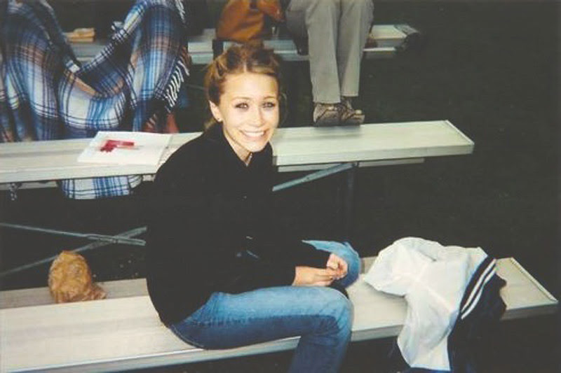 Fashion Model, Mary Kate and Ashley Olsen Style inspiration, Fashion photography, Long hair