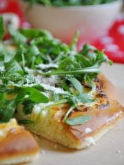 Pizza blanche à la roquette