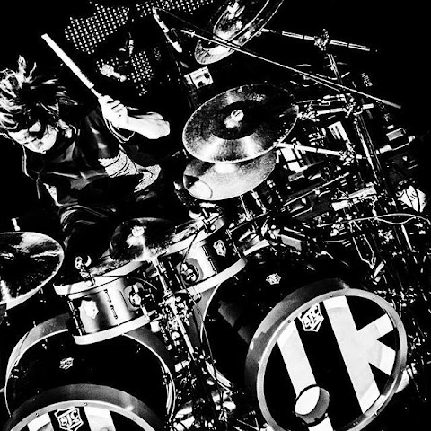 one ok rock tomoya 服