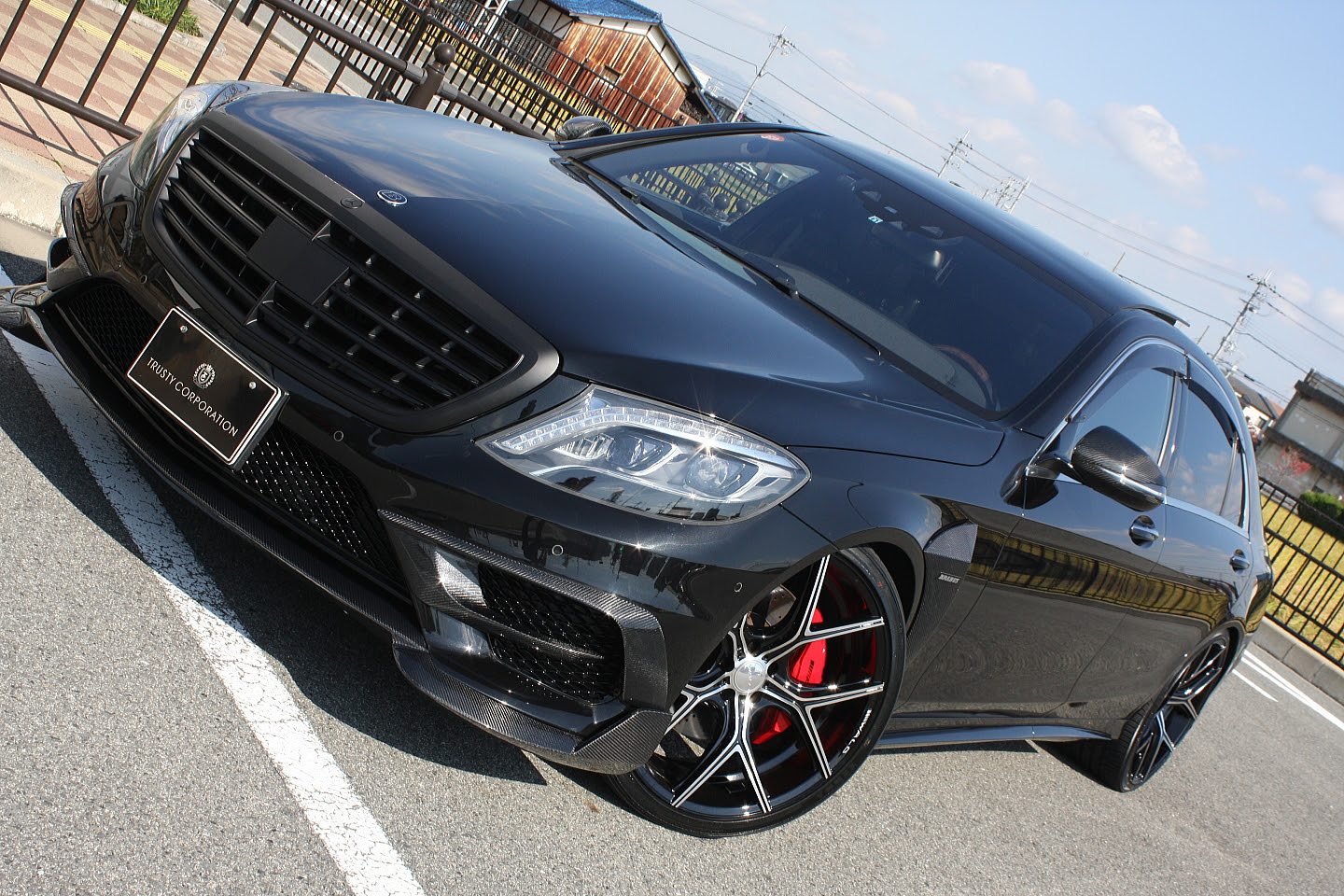 W222 S550l Brabus仕様コンプリート S63仕様フルエアロ Waldイリマ22インチaw トラスティコーポレーション 大阪府松原市丹南