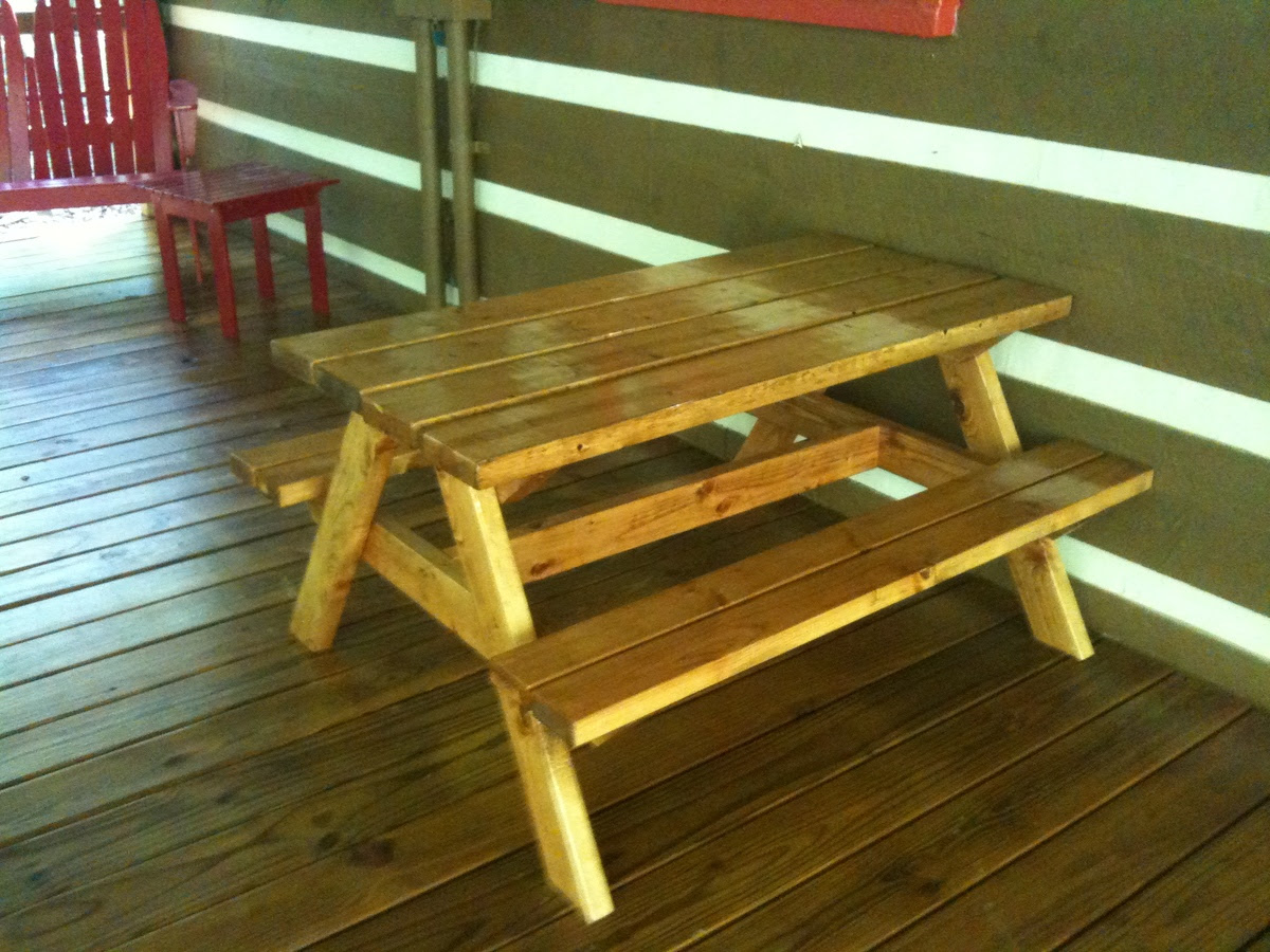 PDF Toddler size picnic table plans DIY Free Plans 