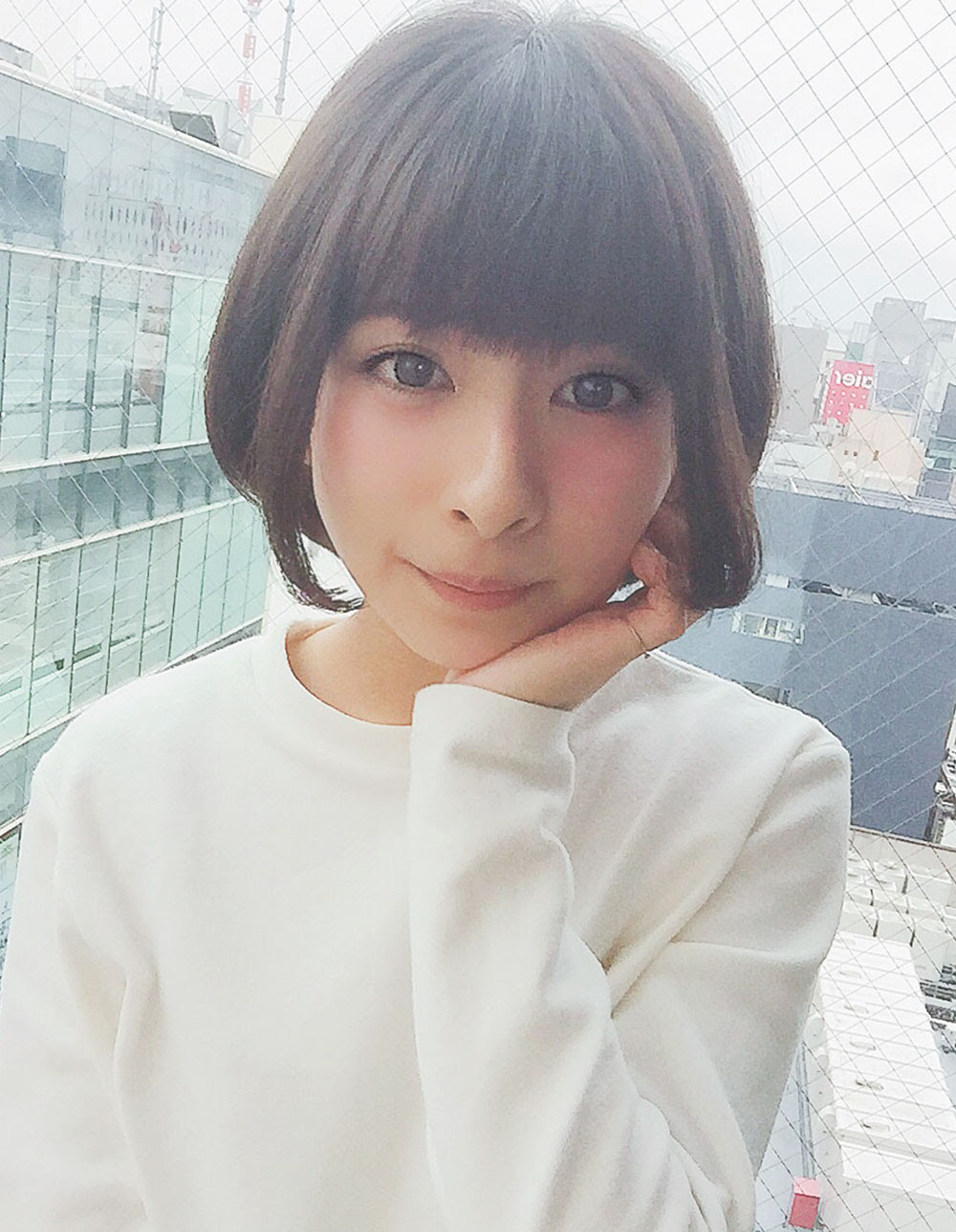 髪型 目ヂカラ上がるショートボブ ヘアカタログ 銀座の美容室afloat Japan アフロートジャパン スタイリスト 鈴木司のブログ Tsukasa No Blog Com