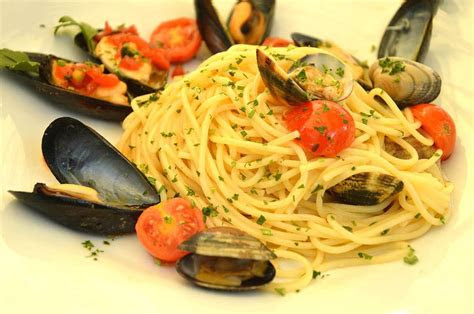 spaghetti  cozze  vongole ricette  sardegna