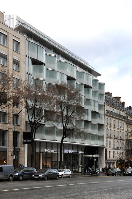 Paris, Renaissance Wagram Hotel. Christian de Portzamparc