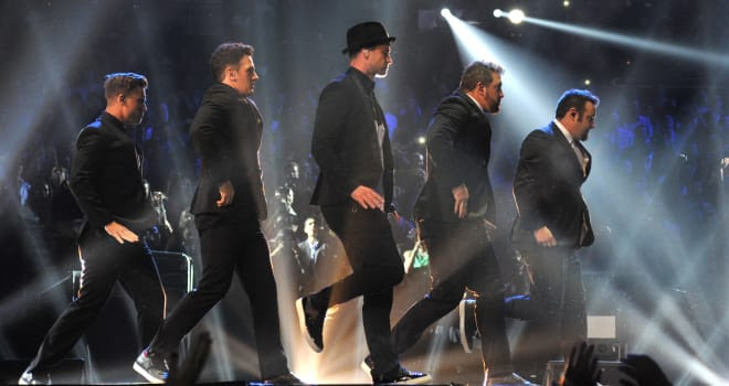 2013 MTV Video Music Awards - Show