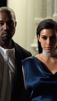 3 Tips Hubungan Selalu Mesra dari Kim Kardashian