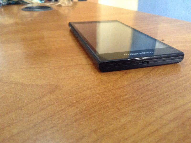 mobo market for blackberry z3 | Mobile News Insider