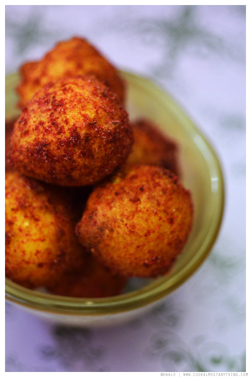 zeppole© by Haalo