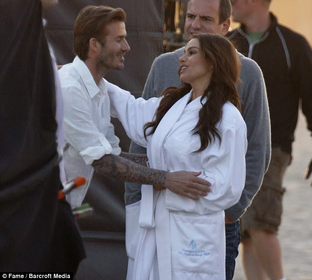 David Beckham and Sofia Vergara in swimsuit film new Pepsi 