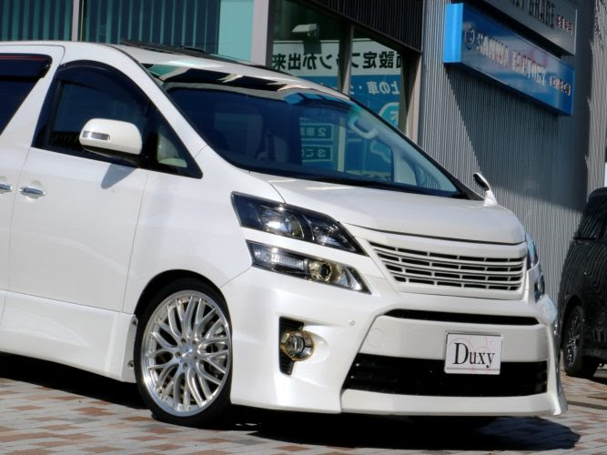 H26年式ヴェルファイア ゴールデンアイズ カスタムコンプリート 新着情報 三和サービス リースナブル カスタムカー ドレスアップカー販売