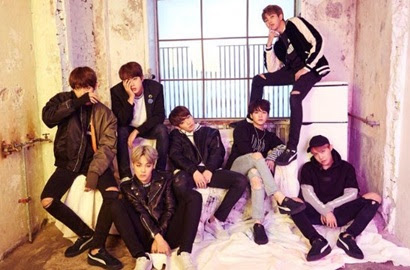 Bangtan Boys berhasil mengalahkan EXO dan Twice melalui pencapaian ini http://ift.tt/20kt43r - Berita Terkini Bangtan Boys Terbaru Hari Ini -Bangtan Boys merupakan salah satu boyband Korea Selatan yang terpopuler saat ini. Bahkan, baru-baru ini BTS berhasil mengalahkan popularitas EXO dan Twice dalam sebuah survei. 