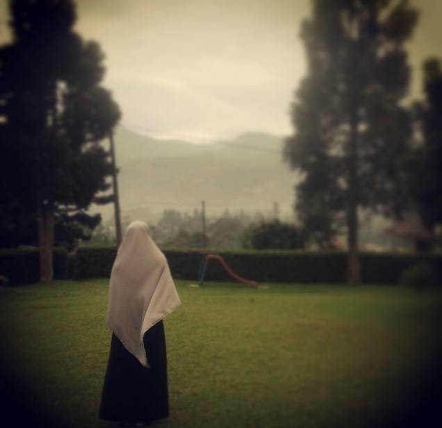 Kisah Wanita Ini Rela Dibilang Sesat Karena Jilbab Baitul Maqdis