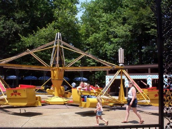 10 Most Dangerously Theme Park Rides of All Time 10 Most Dangerously Theme Park Rides of All Time