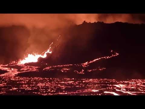 THE VALLEY OF GELDINGADALUR IS FILLED WITH LAVA.  LAVA GOES TO NATTHAGI, 12.09🌋🔥