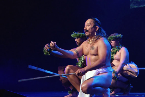 2015-01-24-KealiiReichelPerforming.jpg