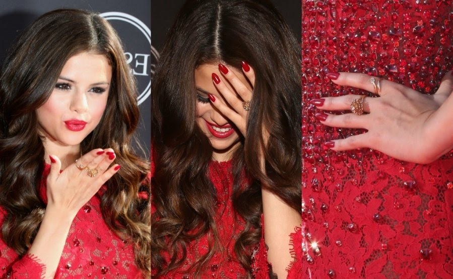 Selena Gomez diktuoja makiažo ir manikiūro tendencijas