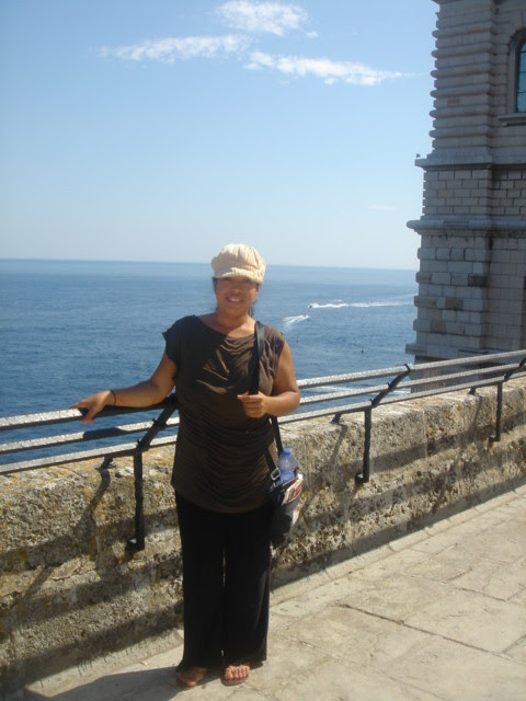 By_the_church_in_Monaco