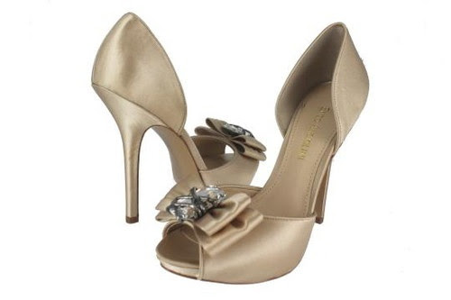 DSW Enzo Angiolini Brookli pump | wedding | Pinterest