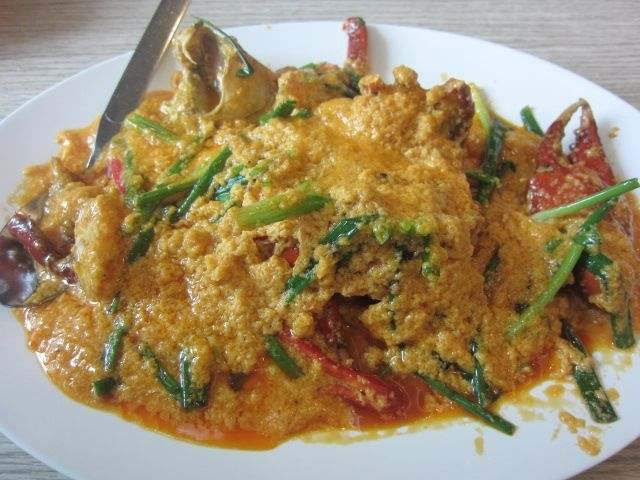 タイ料理 カニと玉子のカレー粉炒め プーパッポンカリー カニ缶ほぐしは合いません 毎日カレー と タイ料理 By エスニカン