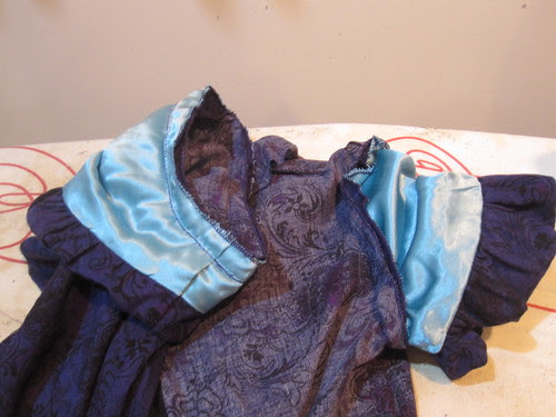 Stitch Sleeve and Stay to Armscye as One