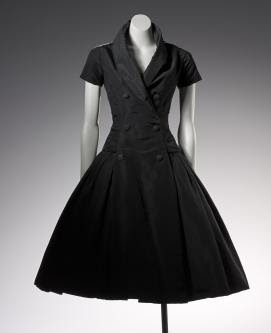 CHRISTIAN DIOR, Paris (couture house); Christian DIOR (designer)
Zelie, cocktail dress 1954 {autumn-winter} 


silk
122.0 cm (centre back)
32.0 cm (waist, flat)


National Gallery of Victoria, Melbourne
Purchased NGV Foundation, 2006
2006.488



