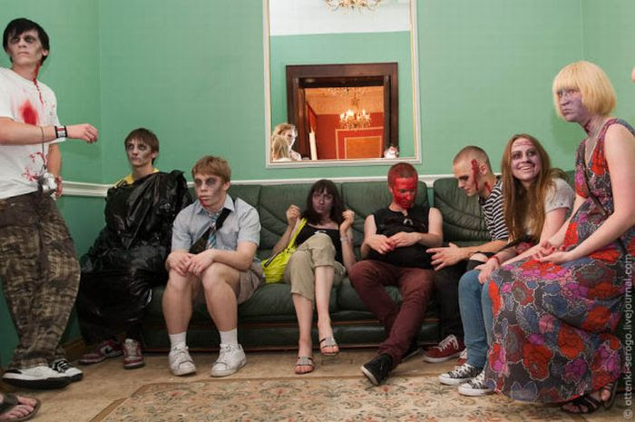 Zombie Wedding (44 pics)