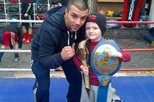 Esham Pickering paid a visit to Redcar Amateur Boxing Club and the Hollybush in Skelton
