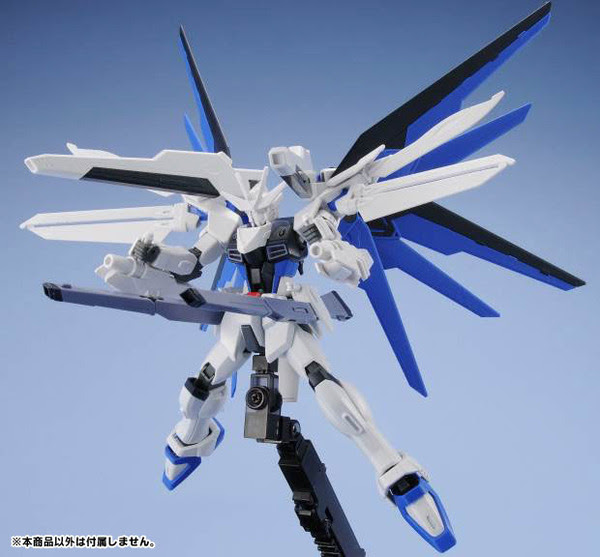 フリーダムガンダム コスプレカレンダー