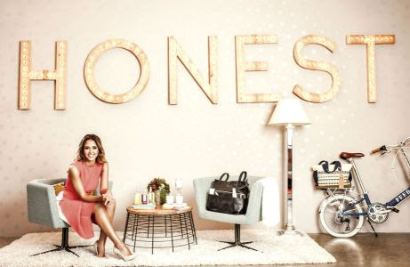 Στα γραφεία της "The Honest Co" στο Λος Άντζελες.