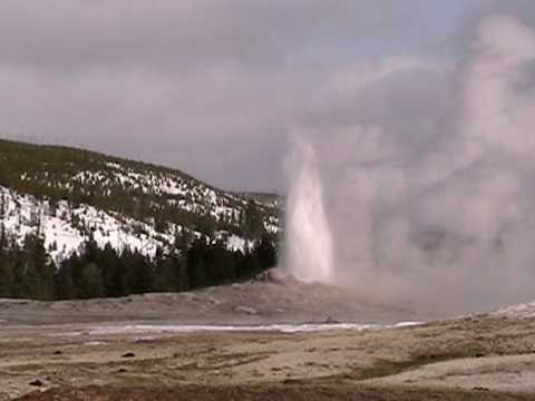 yellowstone volcano images. Yellowstone Supervolcano Step