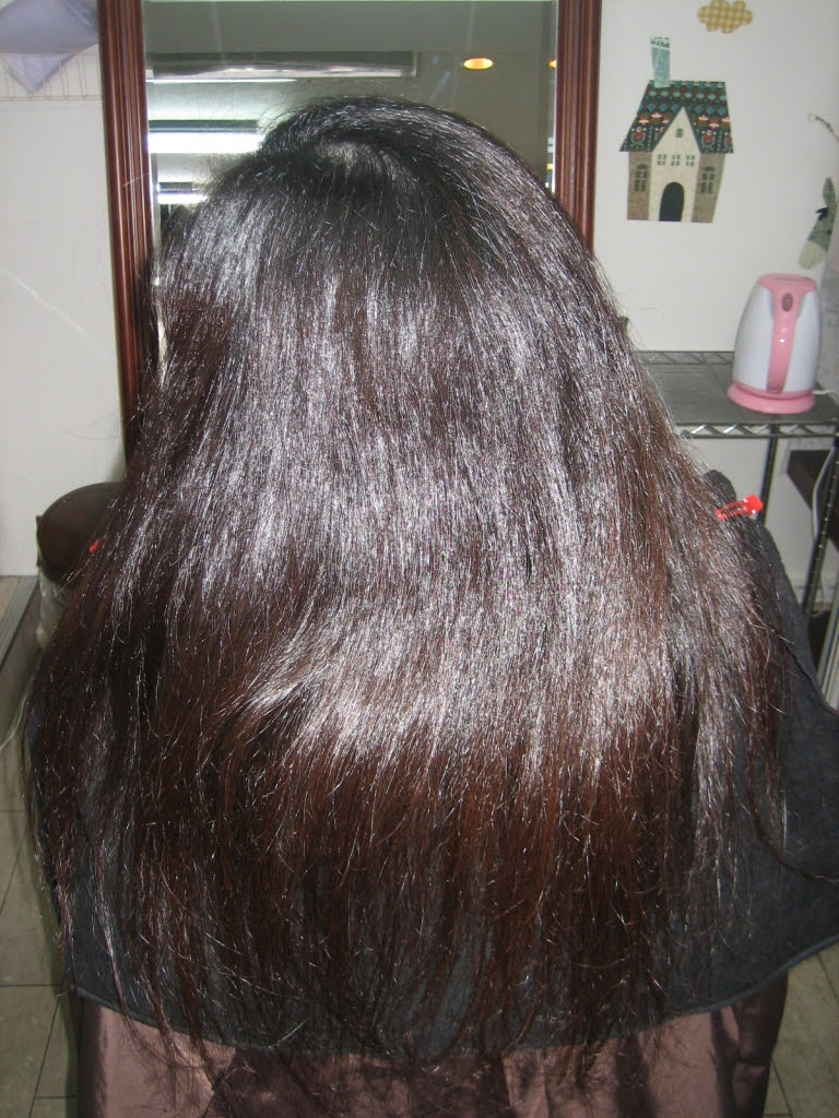 超髪の毛の量が多い女性のヘアスタイル作りなら任せて 奈良 縮毛矯正専門店 ガロ