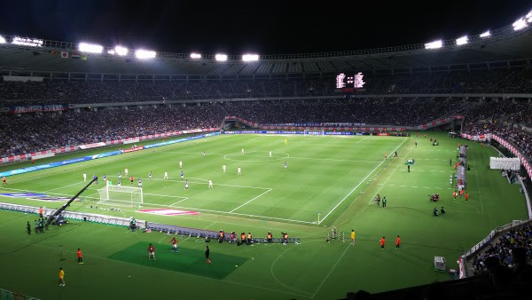 サッカーでサイドバックのコツ 守備の動き方とポジショニングは Good Ball
