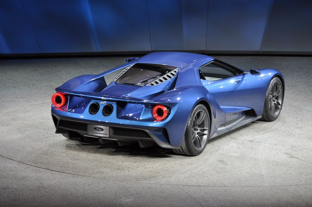  Video New Ford GT Supercar Revealed At 2015 Detroit Auto Show: Video