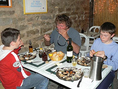 dégustation d'huîtres.jpg