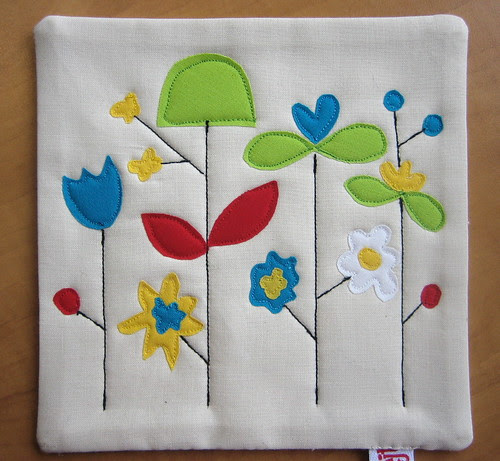 Looking a bit "Norwegian" Mug Rug
