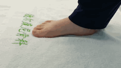 脚脂肪垫 万图壁纸网