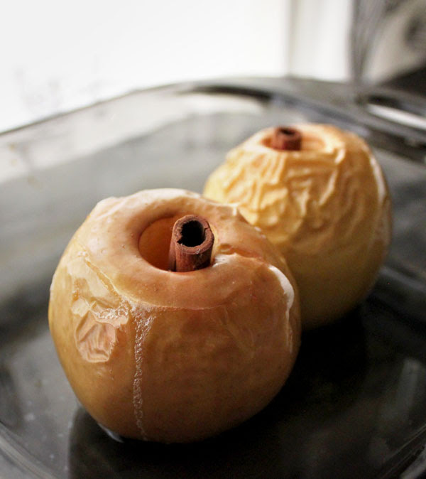 Steamed Apples with Cinnamon Healing and Eating