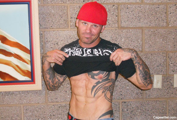 ?Waifish? Kit Cope returns to kickbox in Las Vegas this weekend