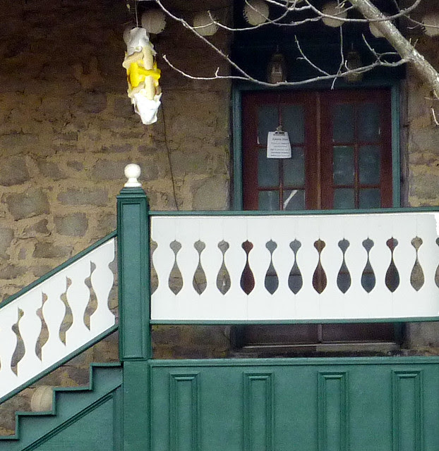 P1030897-2012-01-12--Virginia-Cotton-Docks-Beltline-Doors-Stairs-Cutouts-detail
