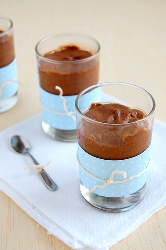 Spiced chocolate mousse / Mousse de chocolate com especiarias