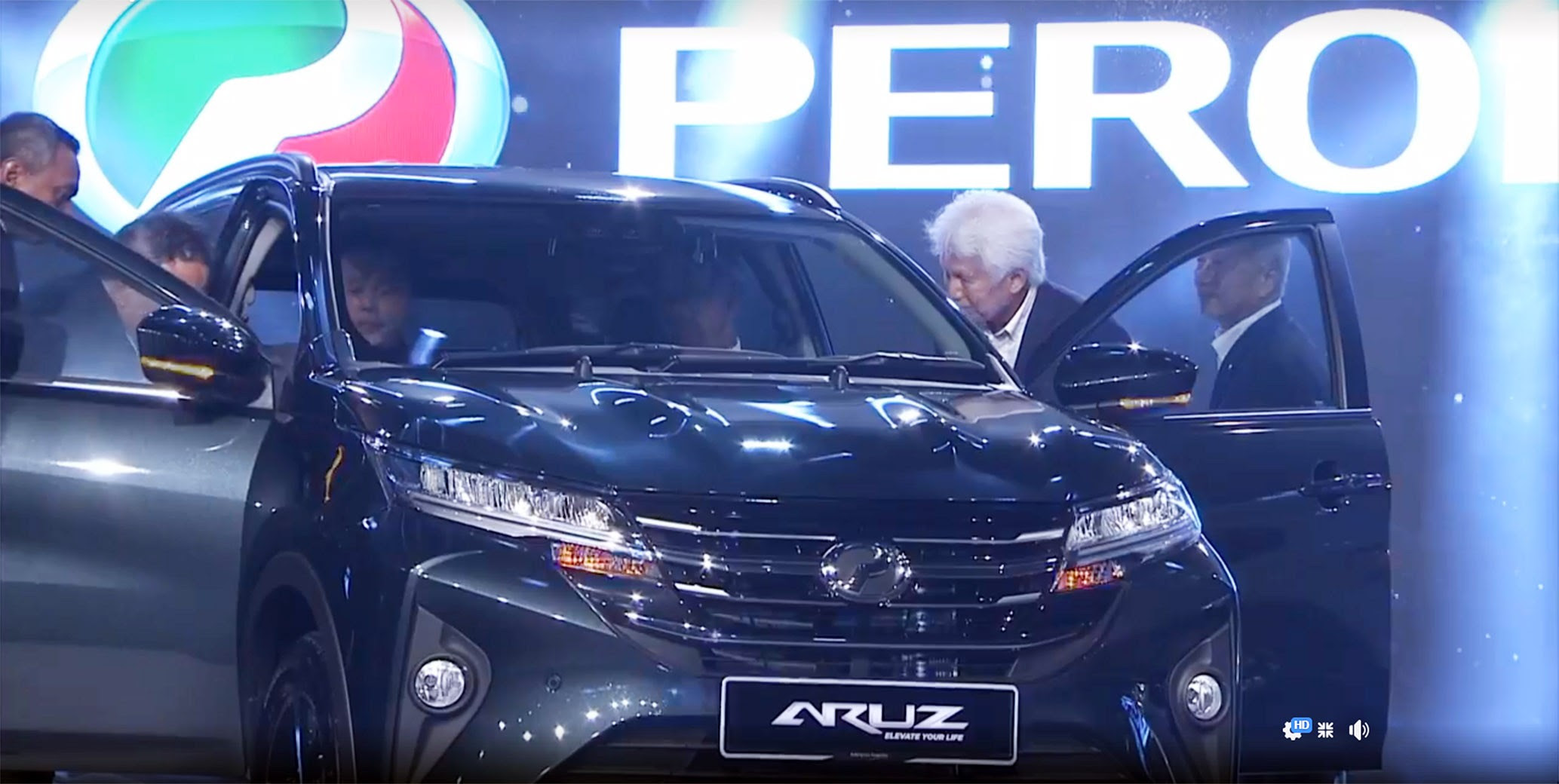 SUV tujuh-tempat duduk Perodua Aruz dilancarkan - Harga 